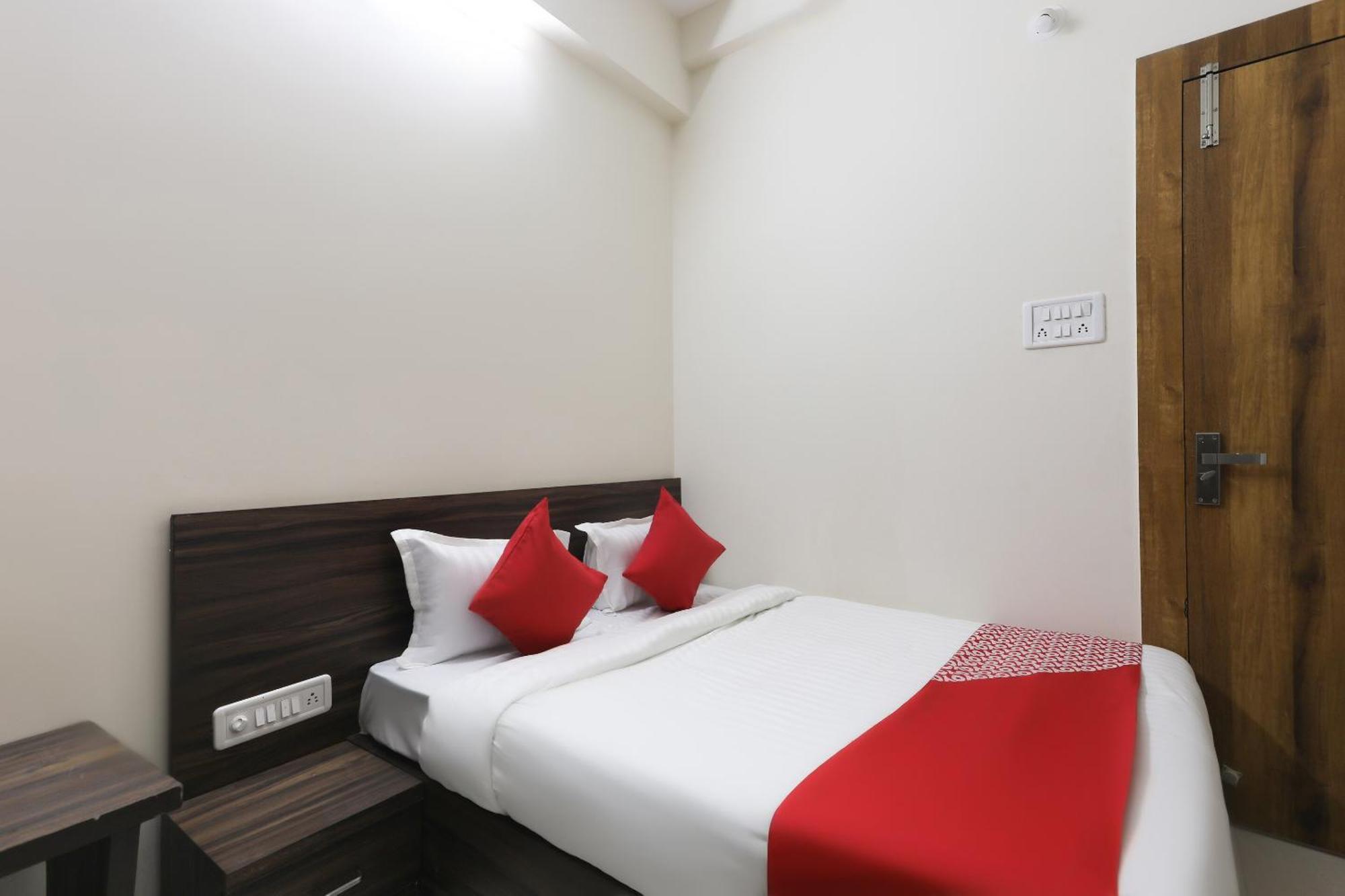 Hotel O La Flora Indore Exterior foto